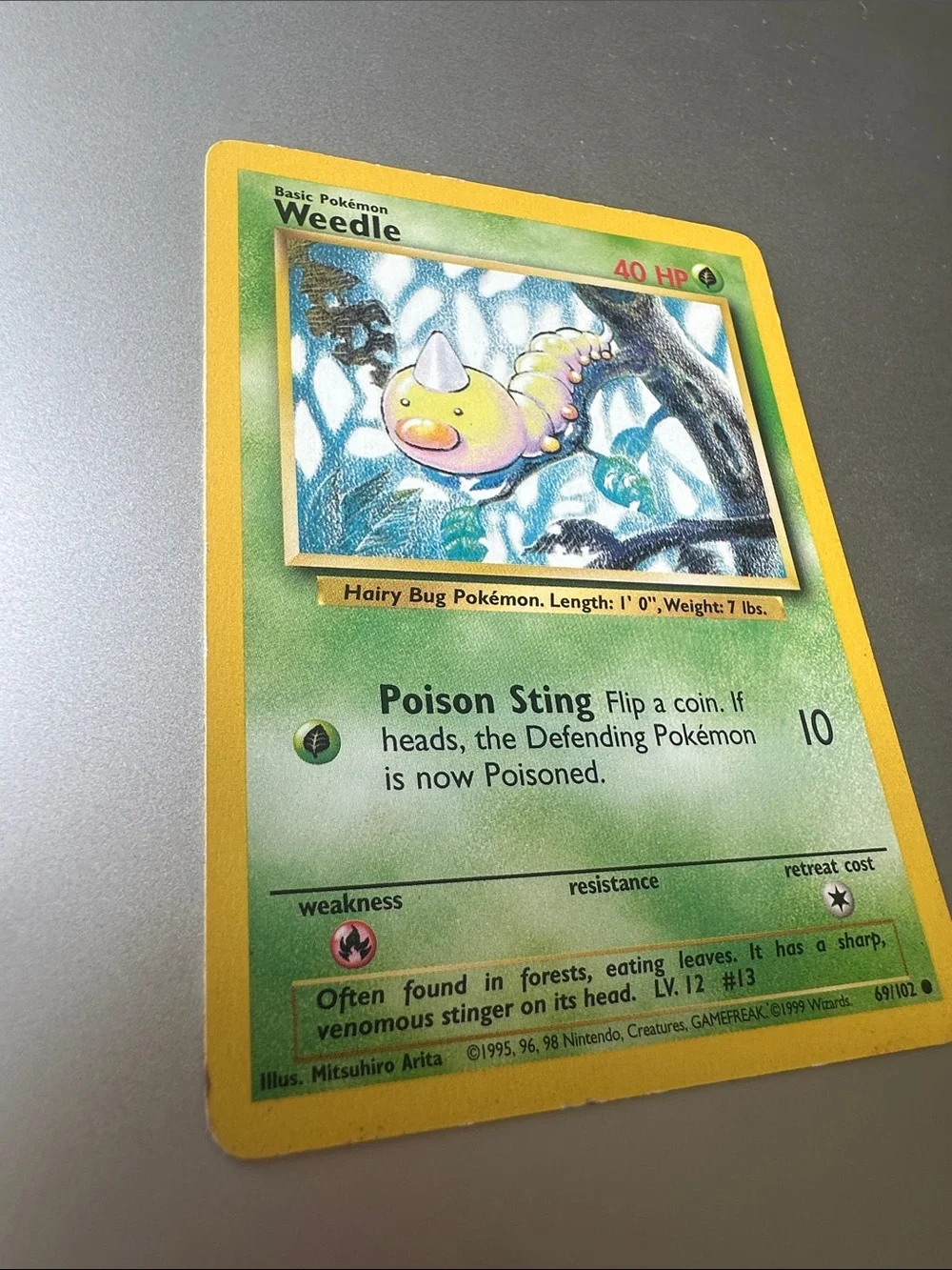 Weedle Pokémon Trading Card (69/102)